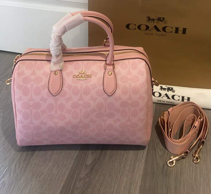 Picture of Coach Handbags _SKUfw230748675fw